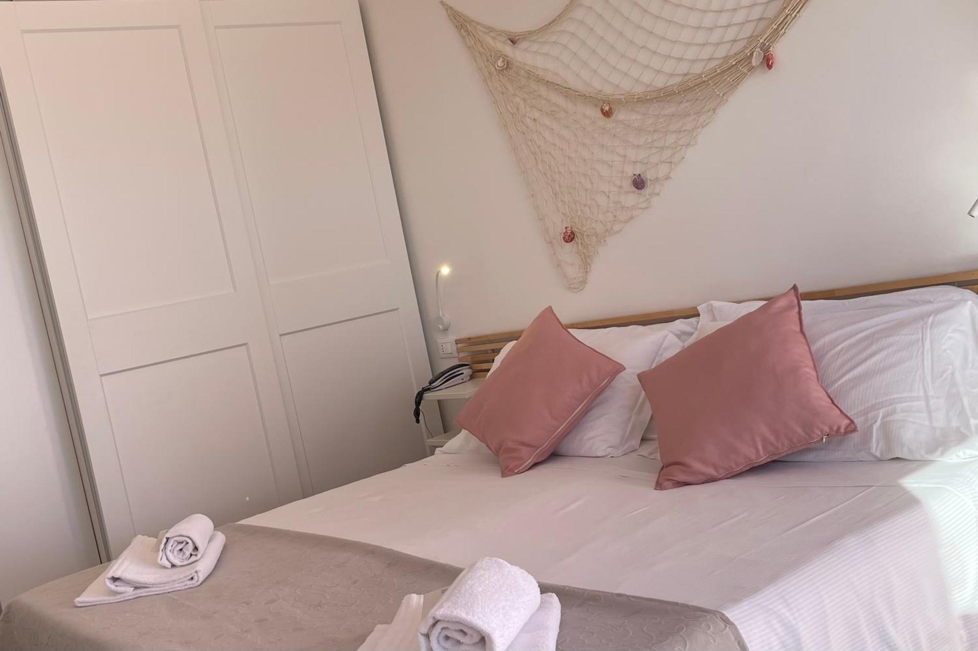 Capo Circeo Beach Resort Spa Fronte Mare San Felice Circeo Exteriör bild